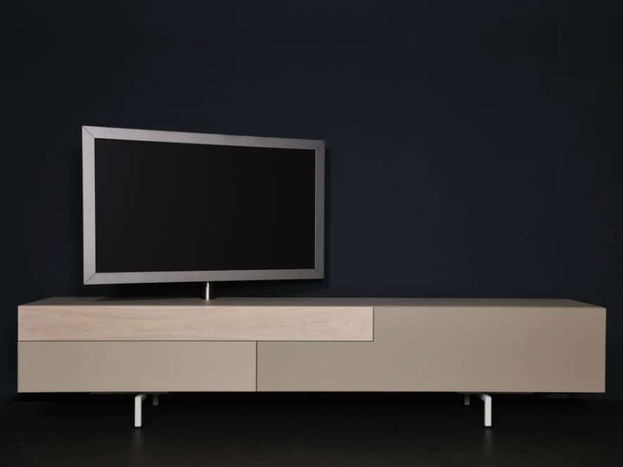 tv-paal-design